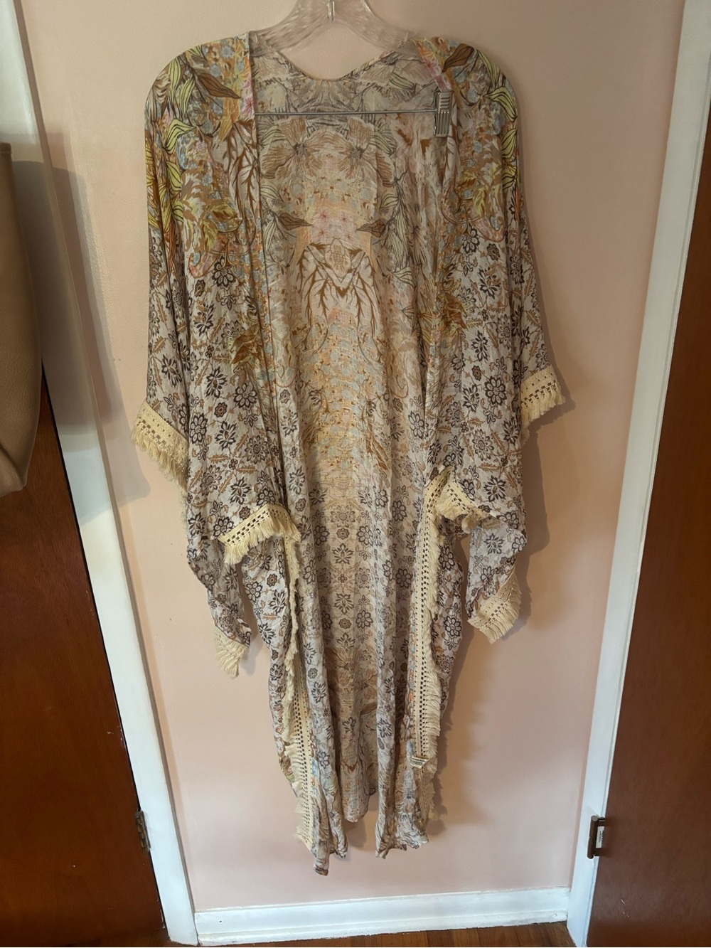 Women's Floral with Crochet Fringe and Angel Sleeves Duster Kimono Coverup OS - Picture 4 of 9